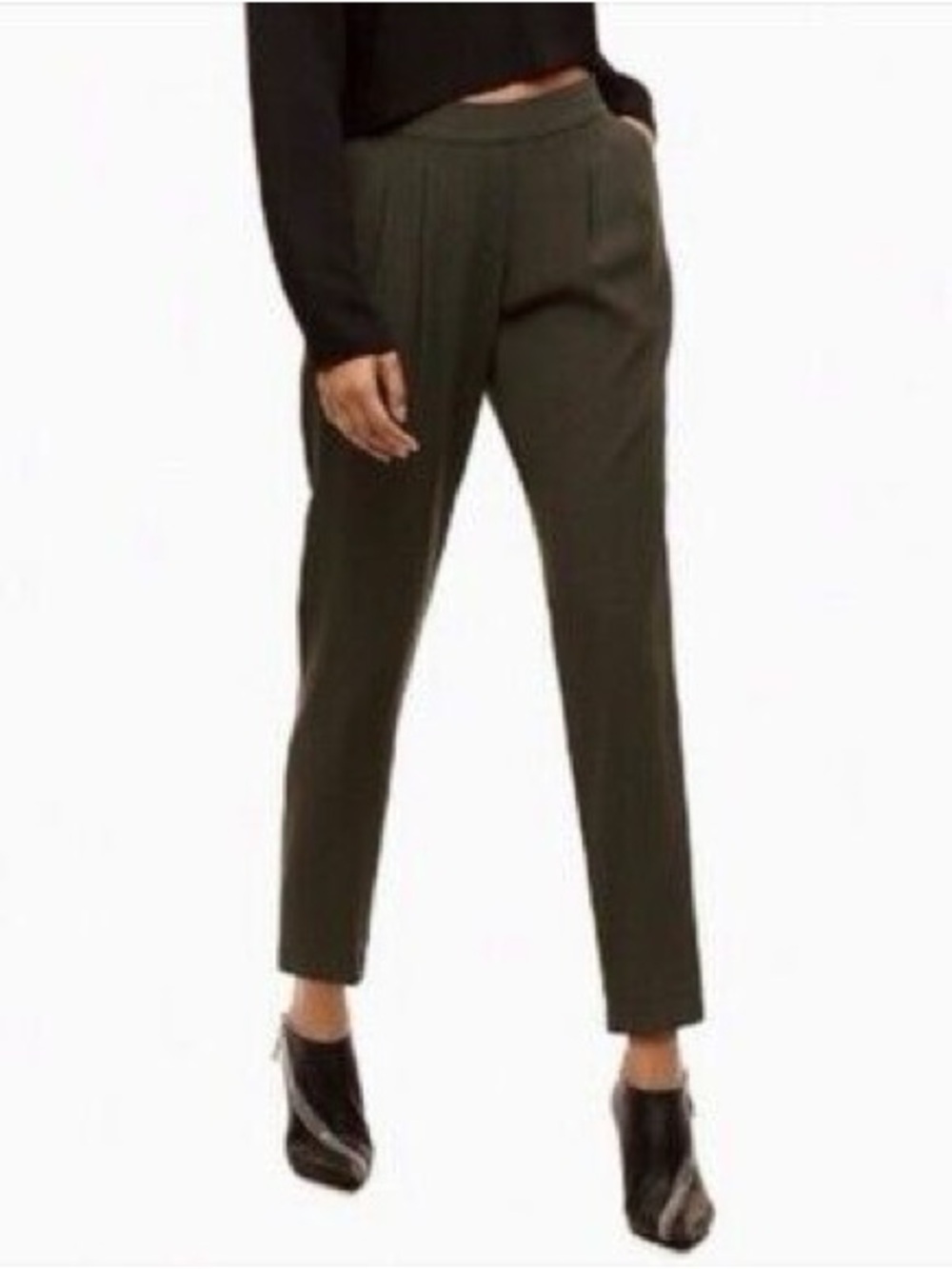 Aritzia pants Babaton Cohen Pants from the Aritzia house brand